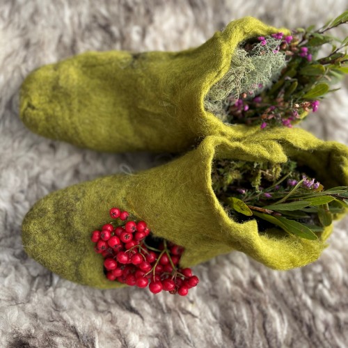 Felt Your Own Story Pouch Workshop with Claire Hewitt at Birnam Arts