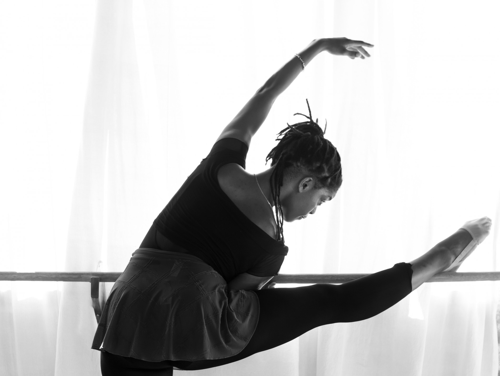 ballet stretch image