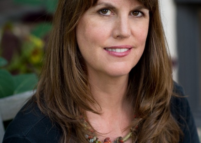 An Evening with Elizabeth Kostova at Birnam Arts