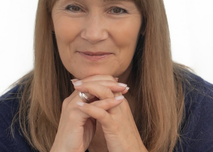 Fiona Valpy - 'Sisters of the Midnight Sun' Book Launch at Birnam Arts