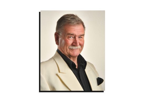 Free Photographic Portraits with Graham Robb at Birnam Arts
